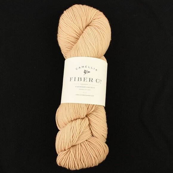 Camellia Fiber Co. CFC AVO Merino Sport Yarn Merino Wool Avo + Madder - Picture 1 of 3